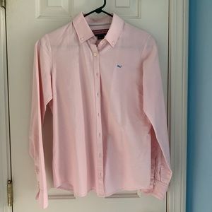 Pink Vineyard Vines size 2 fitted collared shirt